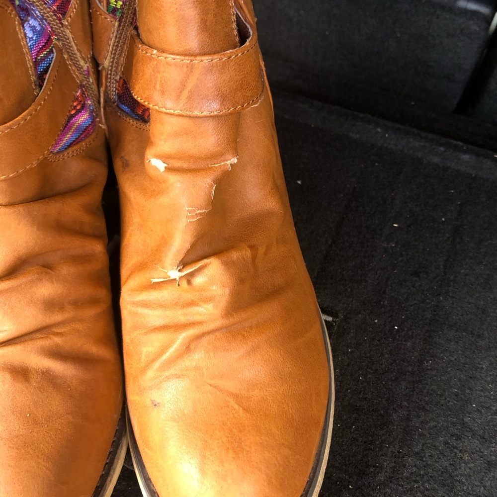 Colorful Patterned Leather Boots - Picture 6 of 6